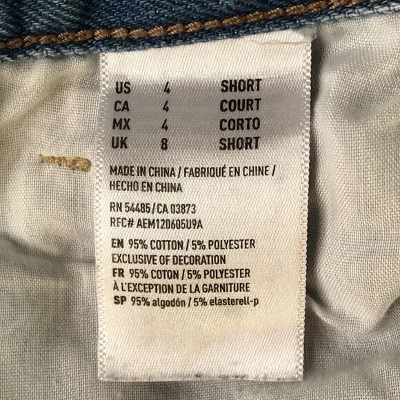 American Eagle Women’s Mom Jean Light Blue Distressed Size 4 Short - Picture 10 of 16